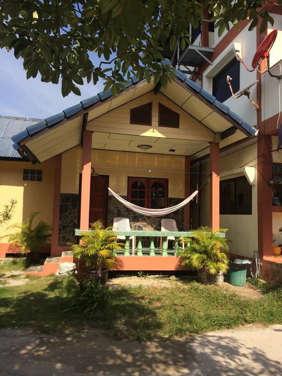 Suksabai Resort Haad Rin Esterno foto
